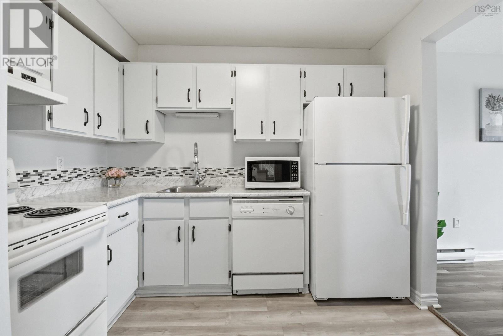 215 75 Collins Grove, Dartmouth, Nova Scotia  B2W 6B3 - Photo 8 - 202606645