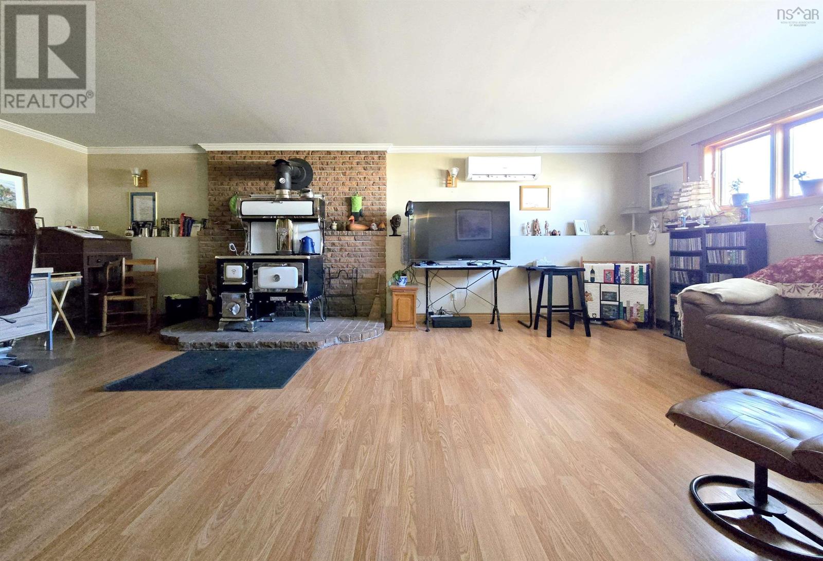 9 Patterson Street, Amherst, Nova Scotia  B4H 1G6 - Photo 23 - 202606657
