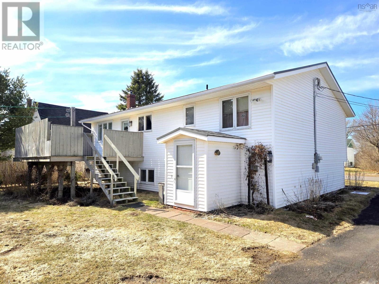 9 Patterson Street, Amherst, Nova Scotia  B4H 1G6 - Photo 32 - 202606657