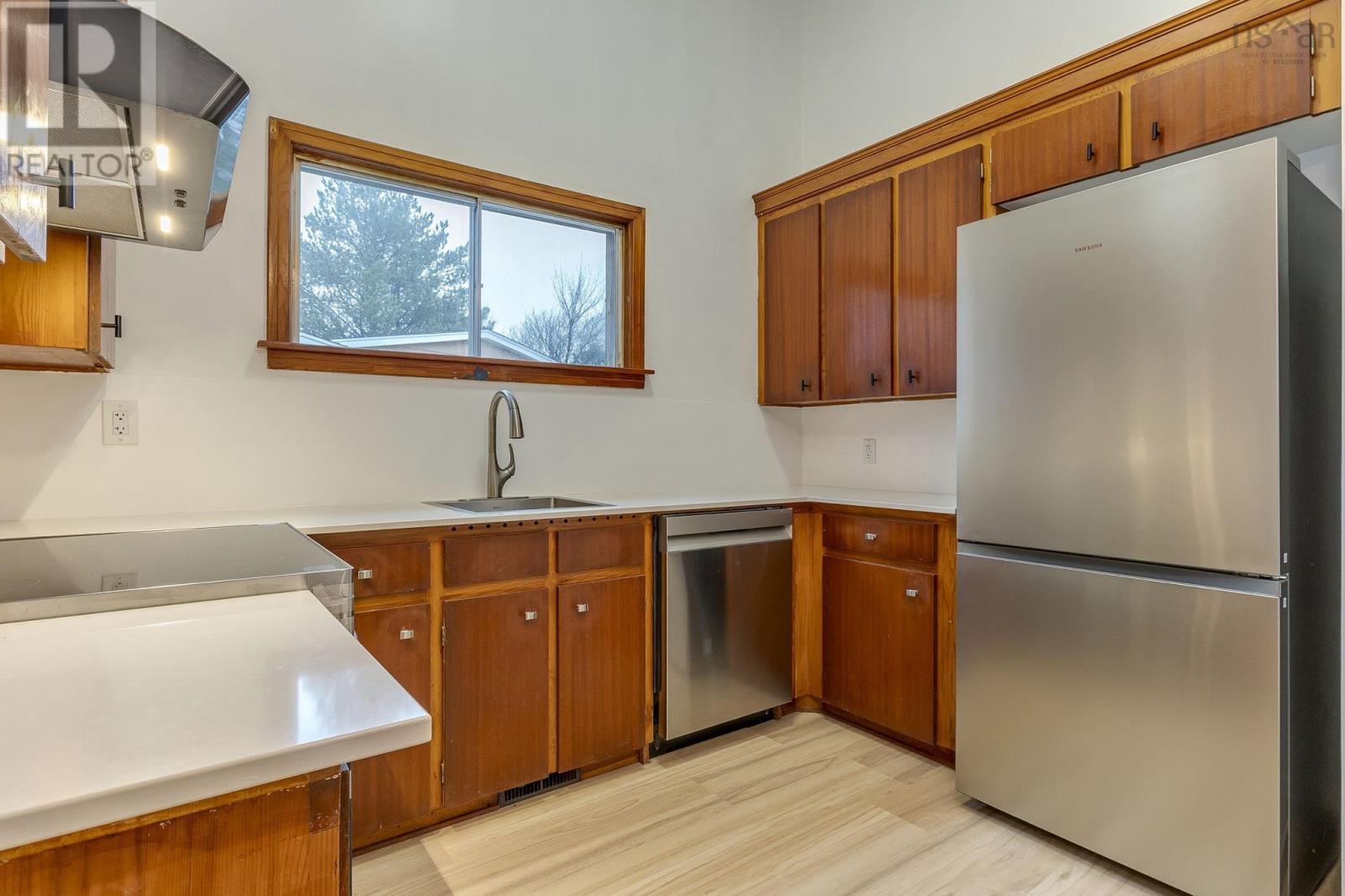 7 Palisade Place, Clayton Park, Nova Scotia  B3M 2Y7 - Photo 8 - 202606689