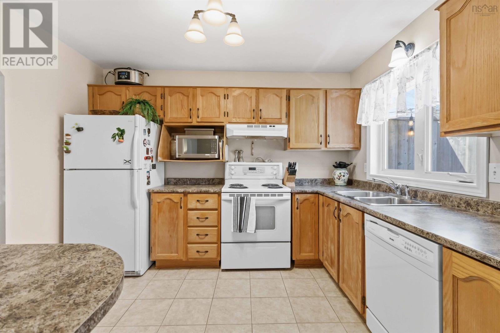 37 Kindling Crescent, Middle Sackville, Nova Scotia  B4E 2V2 - Photo 18 - 202606714