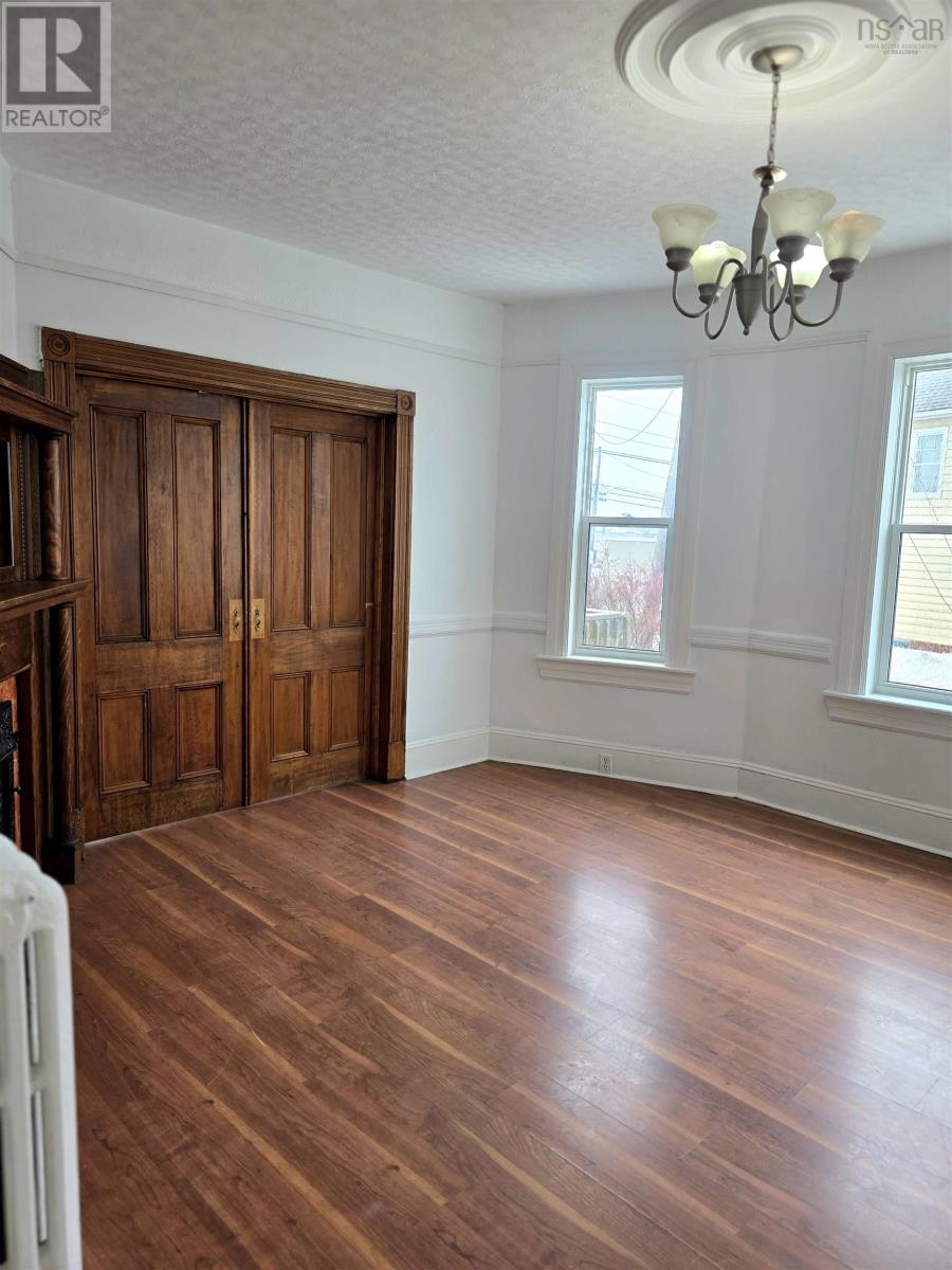 797 Victoria Road, Whitney Pier, Nova Scotia  B1N 1J9 - Photo 13 - 202606938