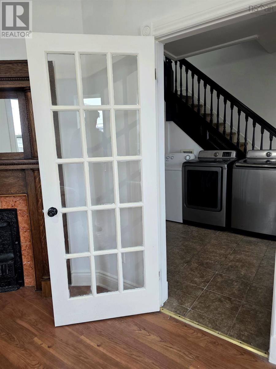 797 Victoria Road, Whitney Pier, Nova Scotia  B1N 1J9 - Photo 16 - 202606938