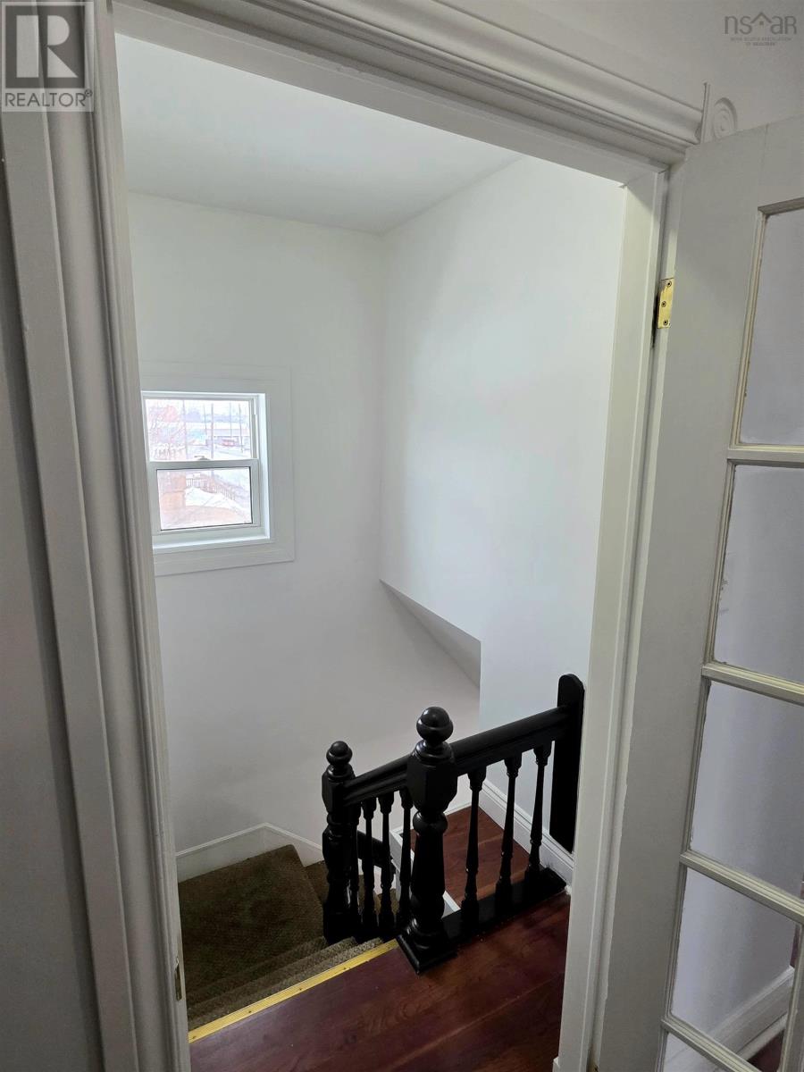 797 Victoria Road, Whitney Pier, Nova Scotia  B1N 1J9 - Photo 19 - 202606938