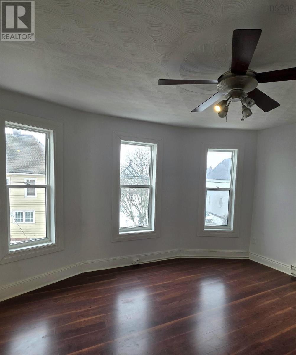 797 Victoria Road, Whitney Pier, Nova Scotia  B1N 1J9 - Photo 28 - 202606938