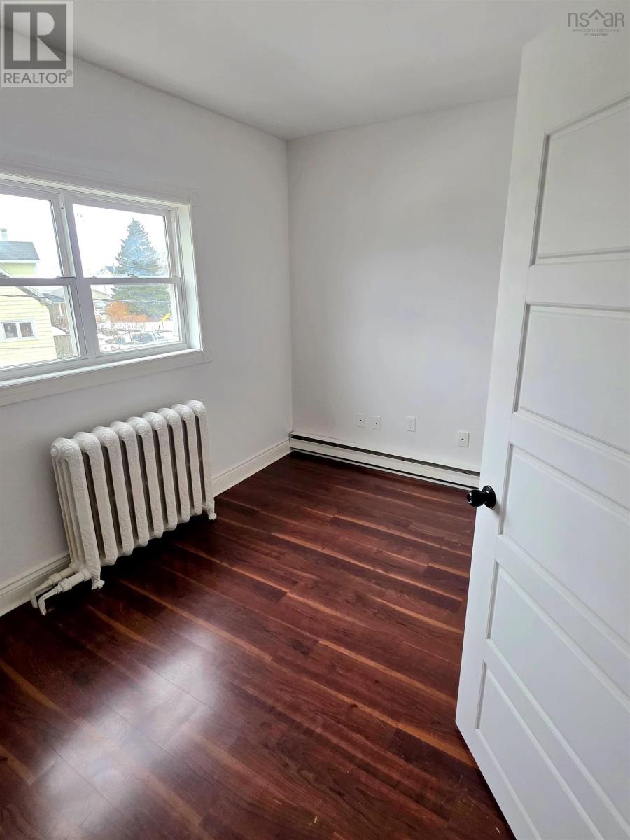 797 Victoria Road, Whitney Pier, Nova Scotia  B1N 1J9 - Photo 32 - 202606938