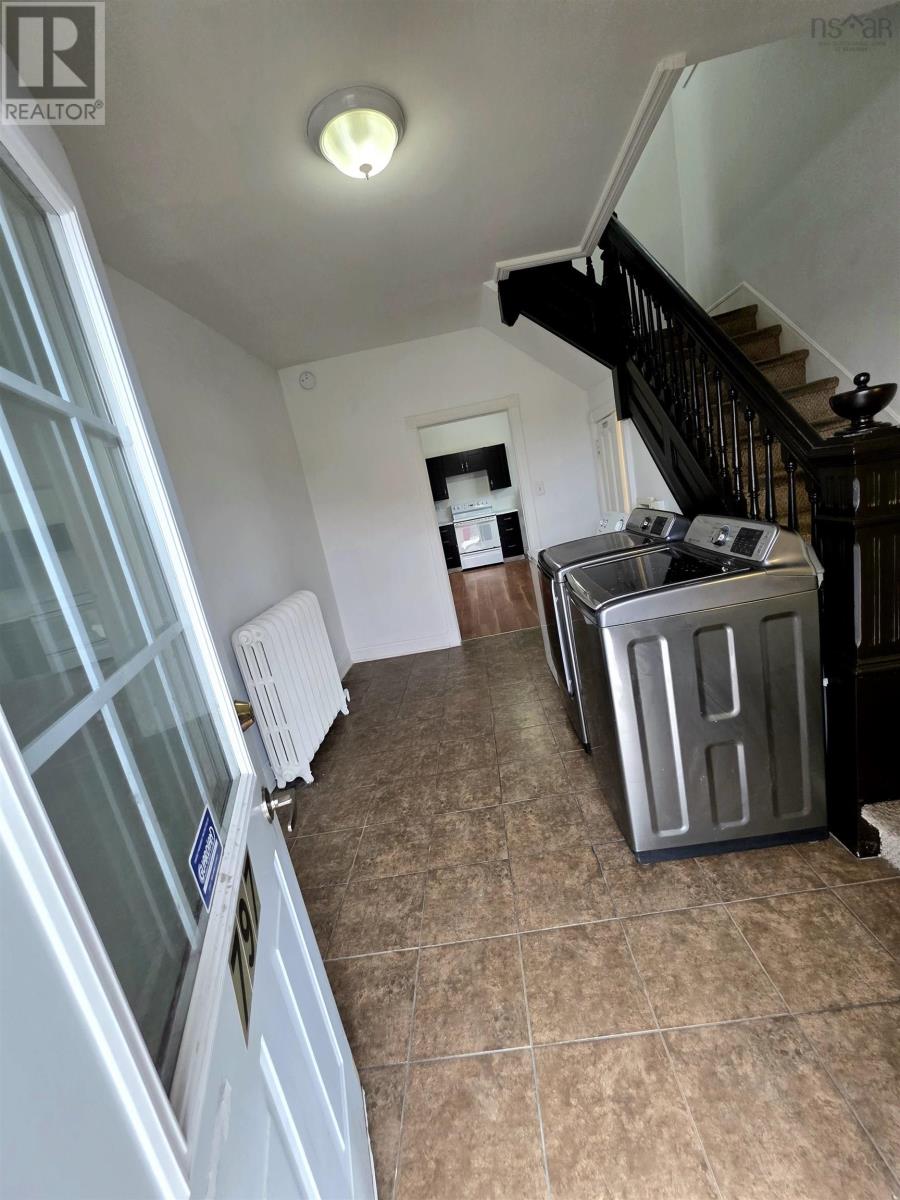 797 Victoria Road, Whitney Pier, Nova Scotia  B1N 1J9 - Photo 8 - 202606938