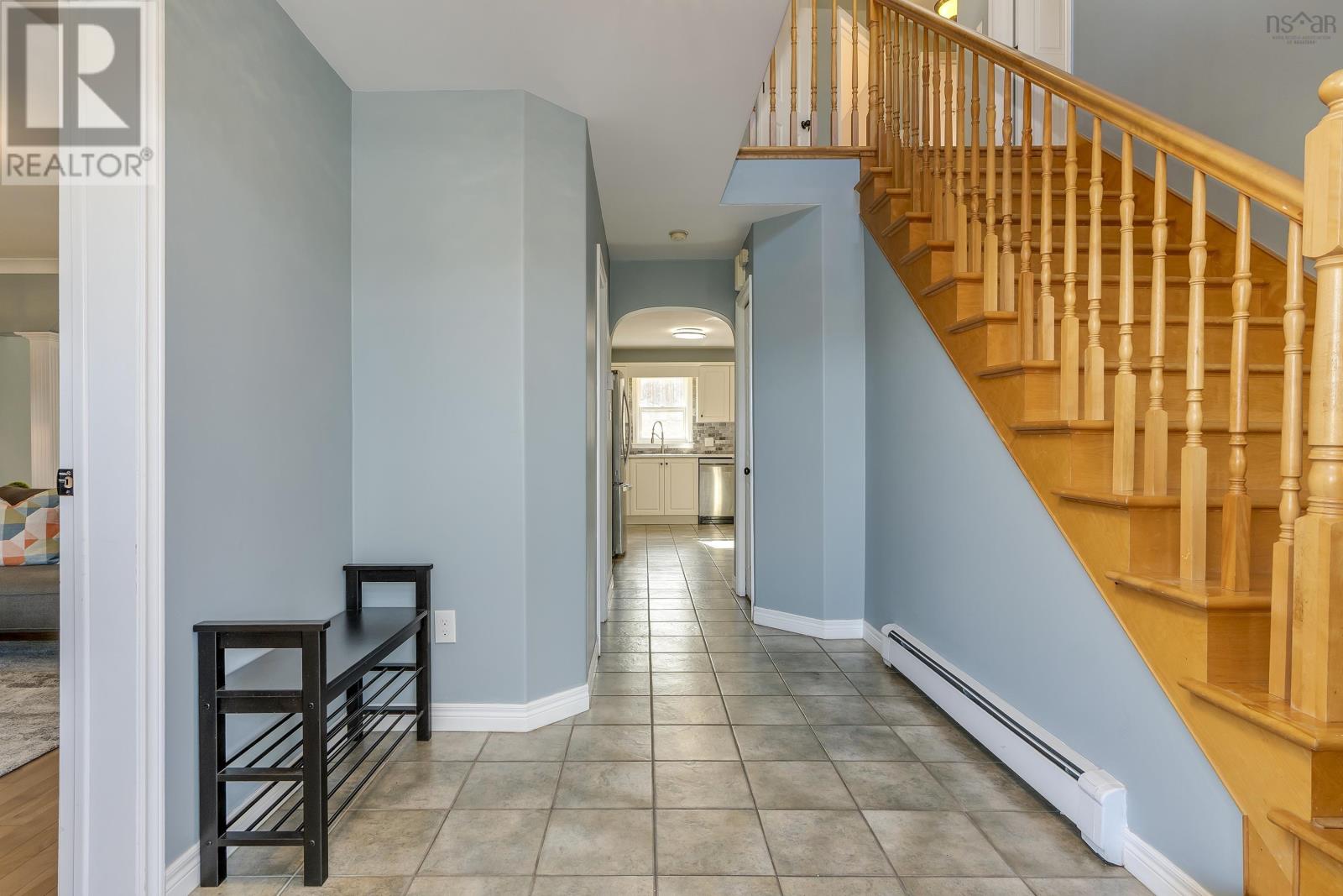 246 Langbrae Drive, Halifax, Nova Scotia  B3S 1K4 - Photo 3 - 202606982