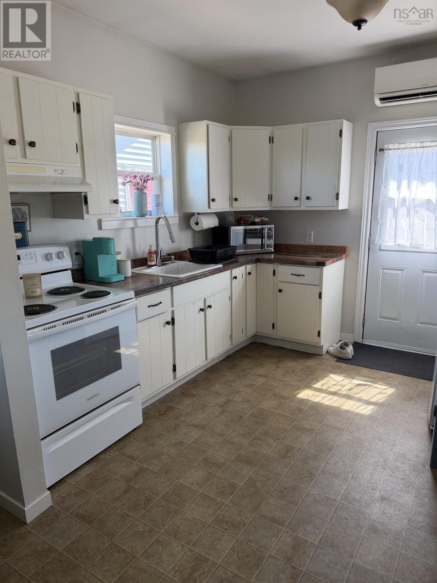 20 Somers Road, Antigonish, Nova Scotia  B2G 2Z3 - Photo 4 - 202606997