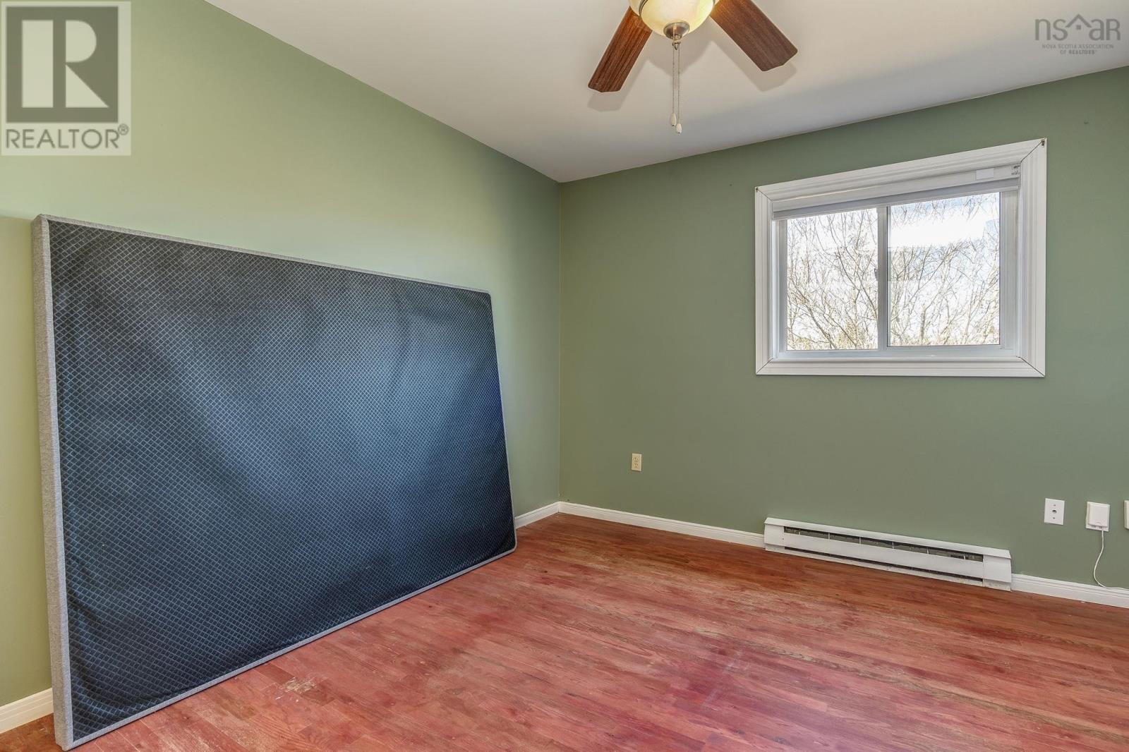 27 Shoreview Drive, Eastern Passage, Nova Scotia  B3G 1G7 - Photo 25 - 202607020