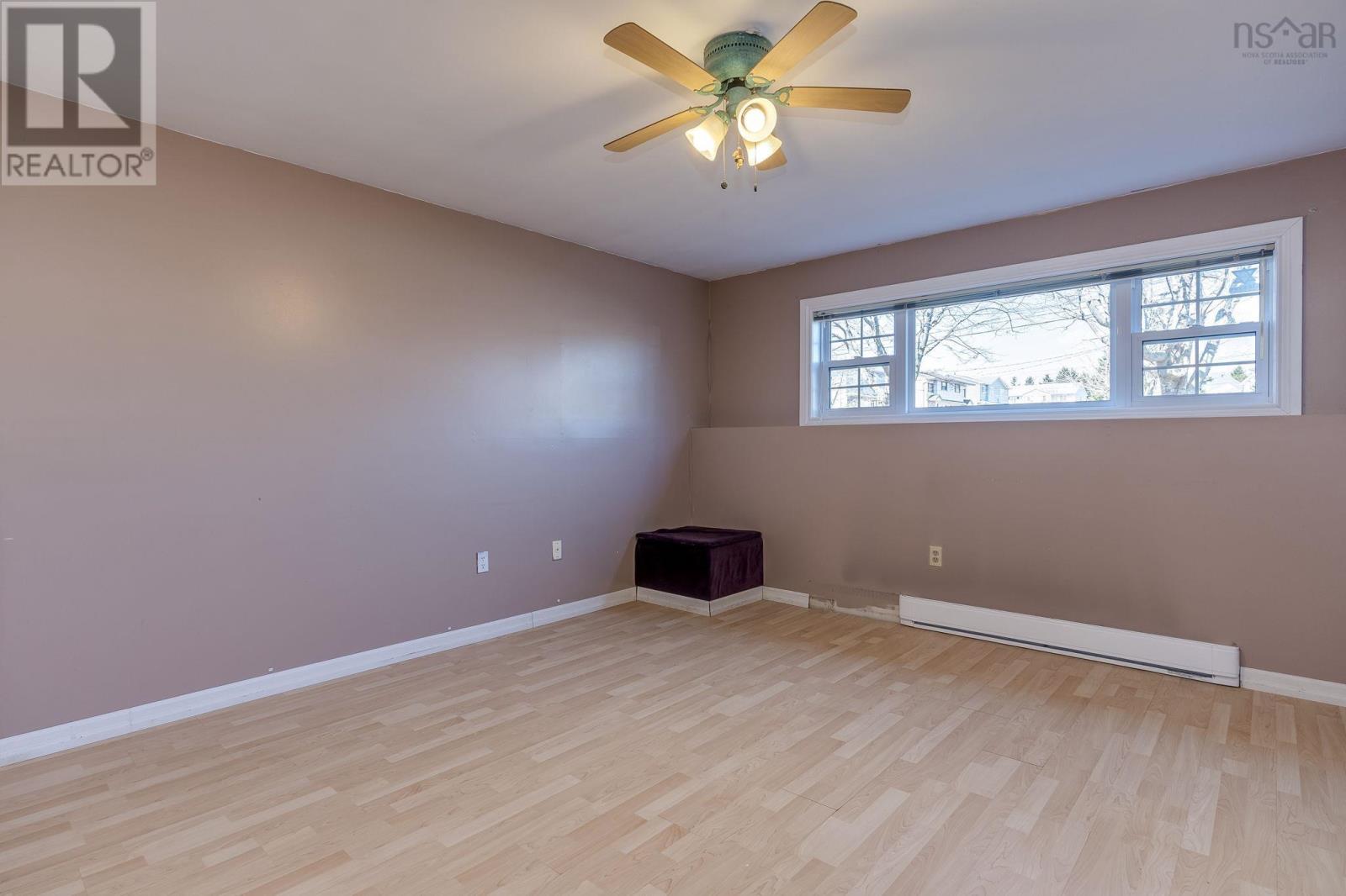 27 Shoreview Drive, Eastern Passage, Nova Scotia  B3G 1G7 - Photo 36 - 202607020