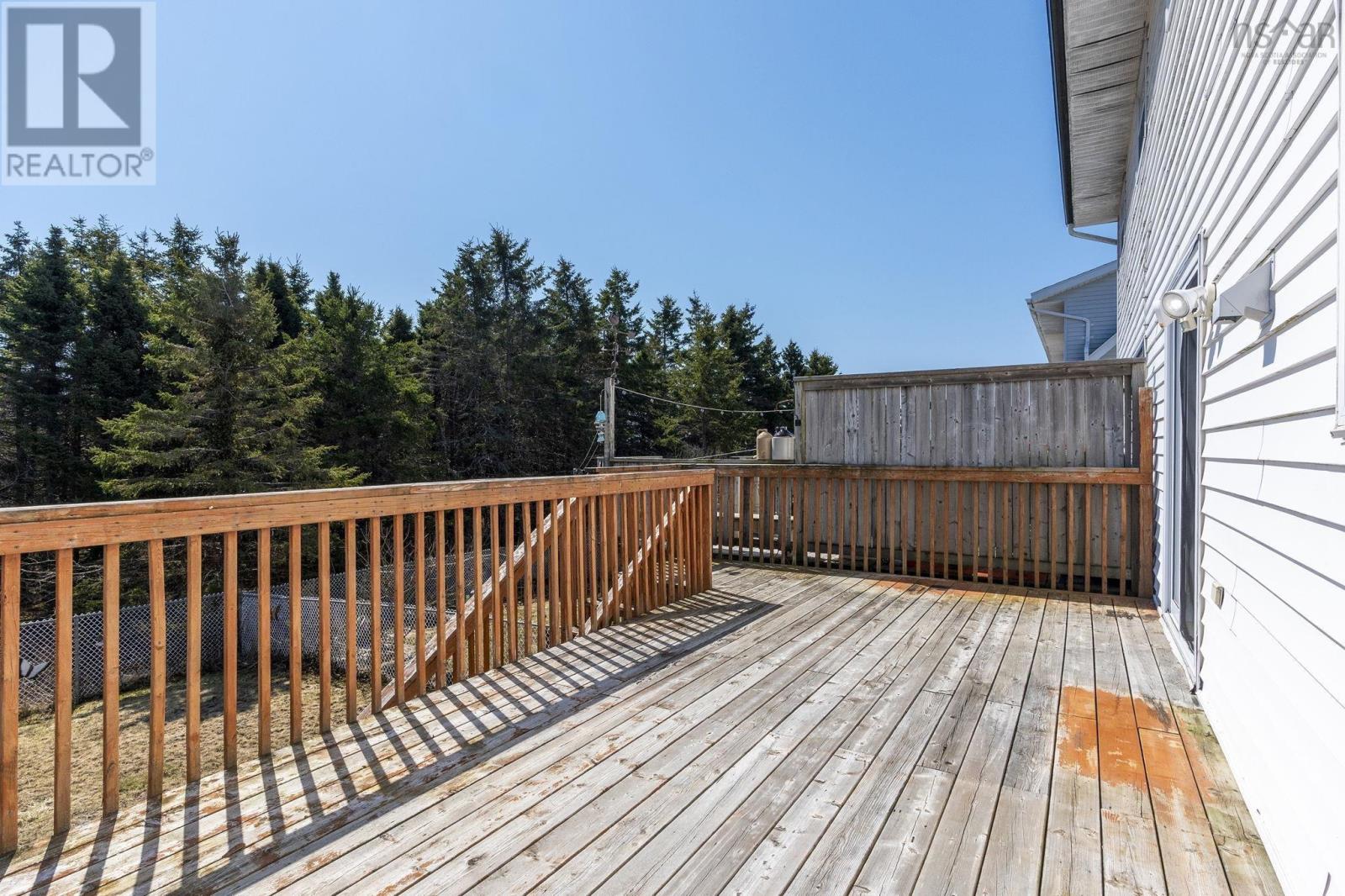 27 Shoreview Drive, Eastern Passage, Nova Scotia  B3G 1G7 - Photo 46 - 202607020