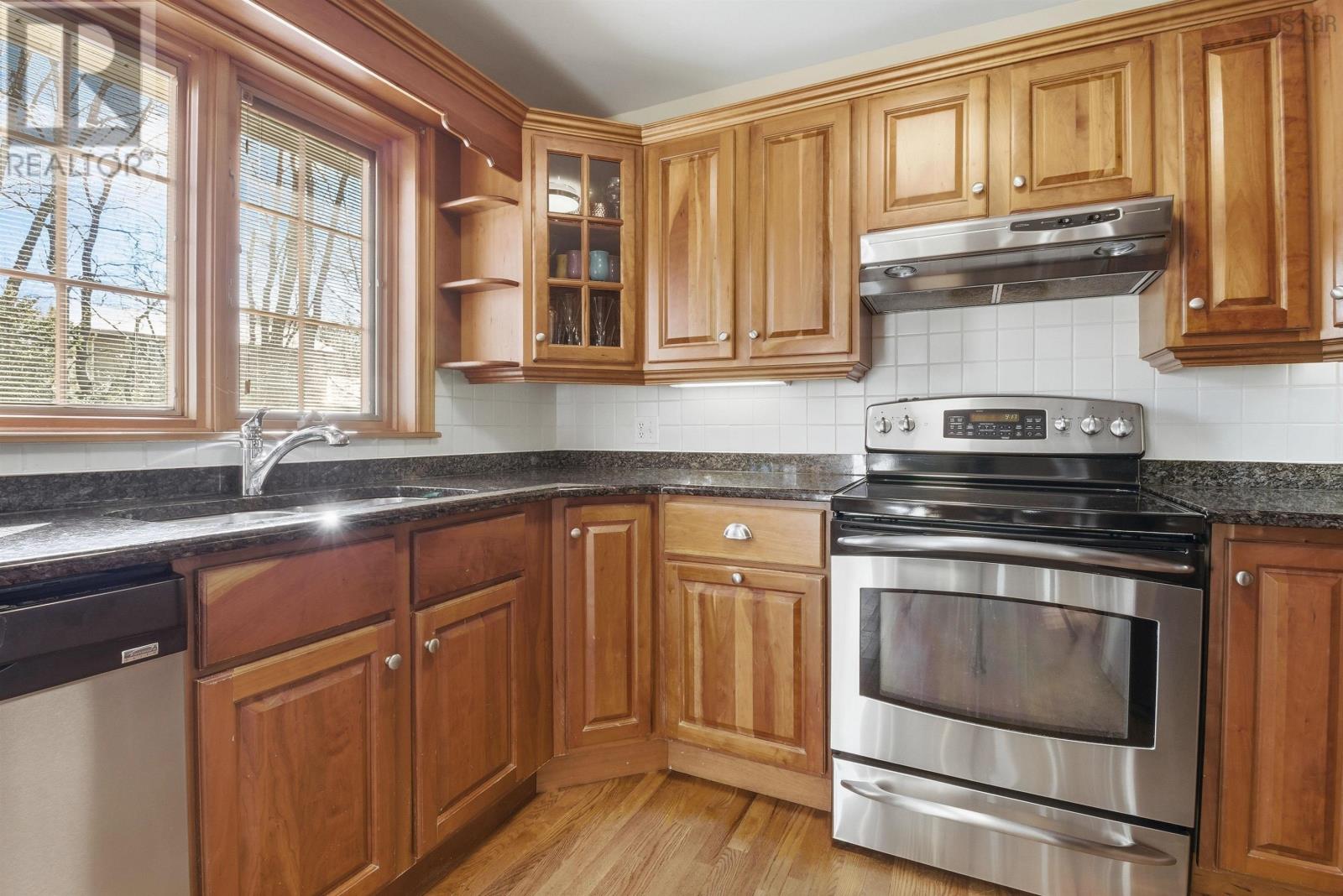 76 Birchwood Court, Bedford, Nova Scotia  B4A 2X7 - Photo 8 - 202607024