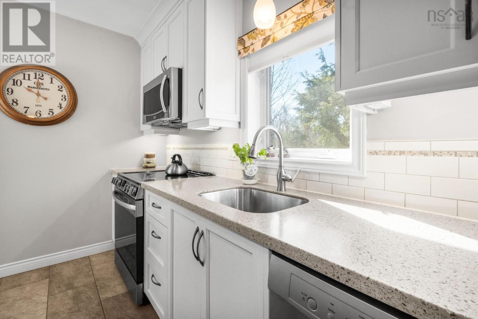 3119 Ashburn Avenue, Halifax, Nova Scotia  B3L 4B8 - Photo 13 - 202607031