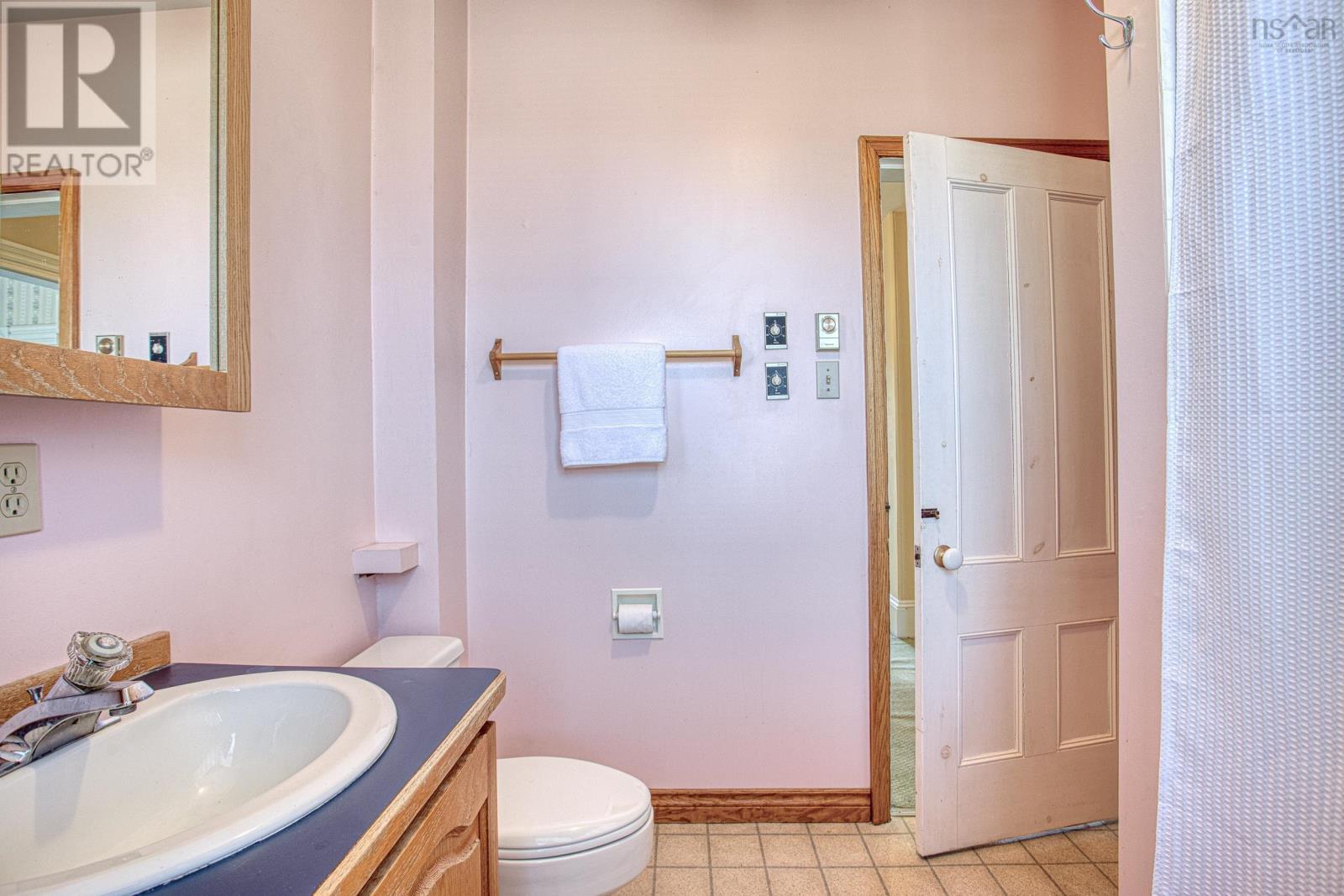 6173 Pepperell Street, Halifax, Nova Scotia  B3H 2P1 - Photo 19 - 202607053