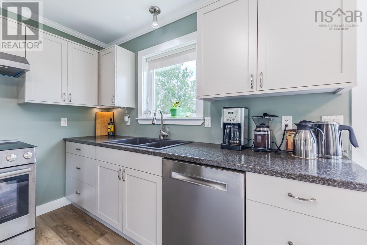 7048 Highway 2, Portapique, Nova Scotia  B0M 1B0 - Photo 15 - 202607054