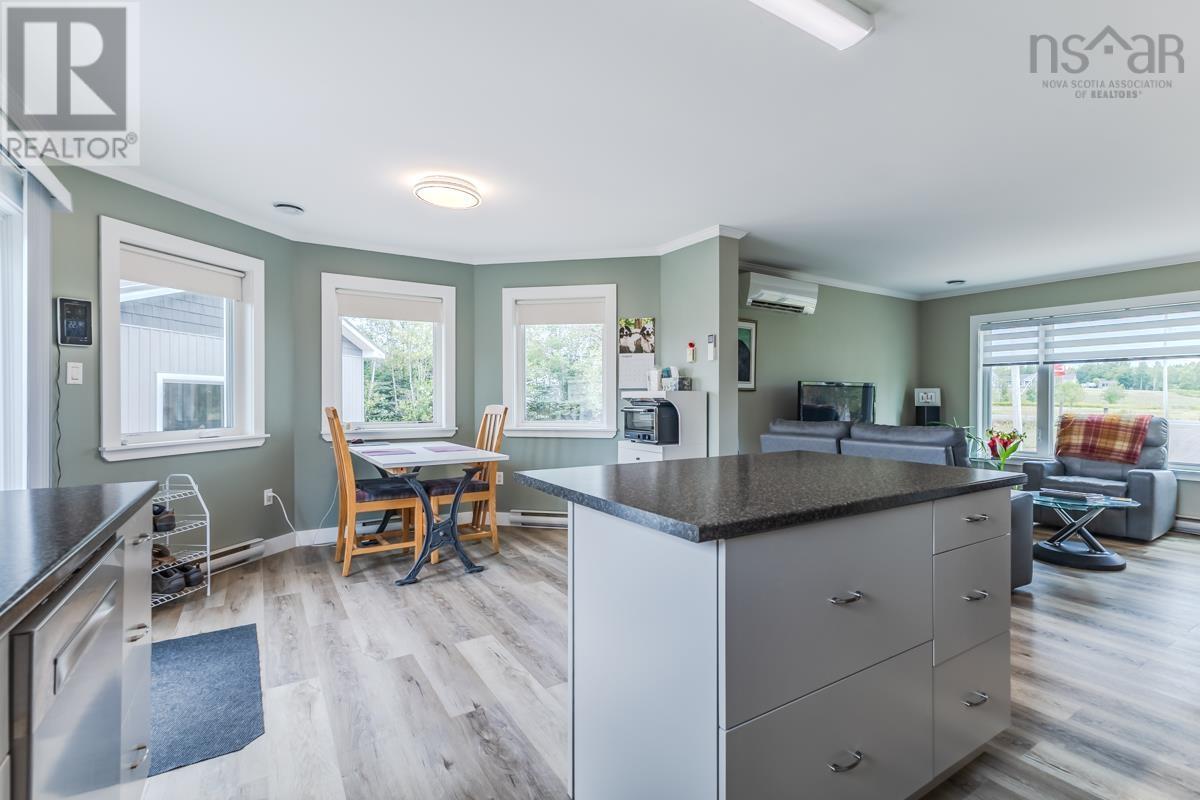 7048 Highway 2, Portapique, Nova Scotia  B0M 1B0 - Photo 18 - 202607054