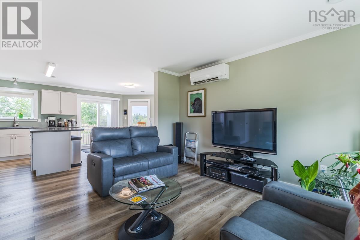 7048 Highway 2, Portapique, Nova Scotia  B0M 1B0 - Photo 8 - 202607054