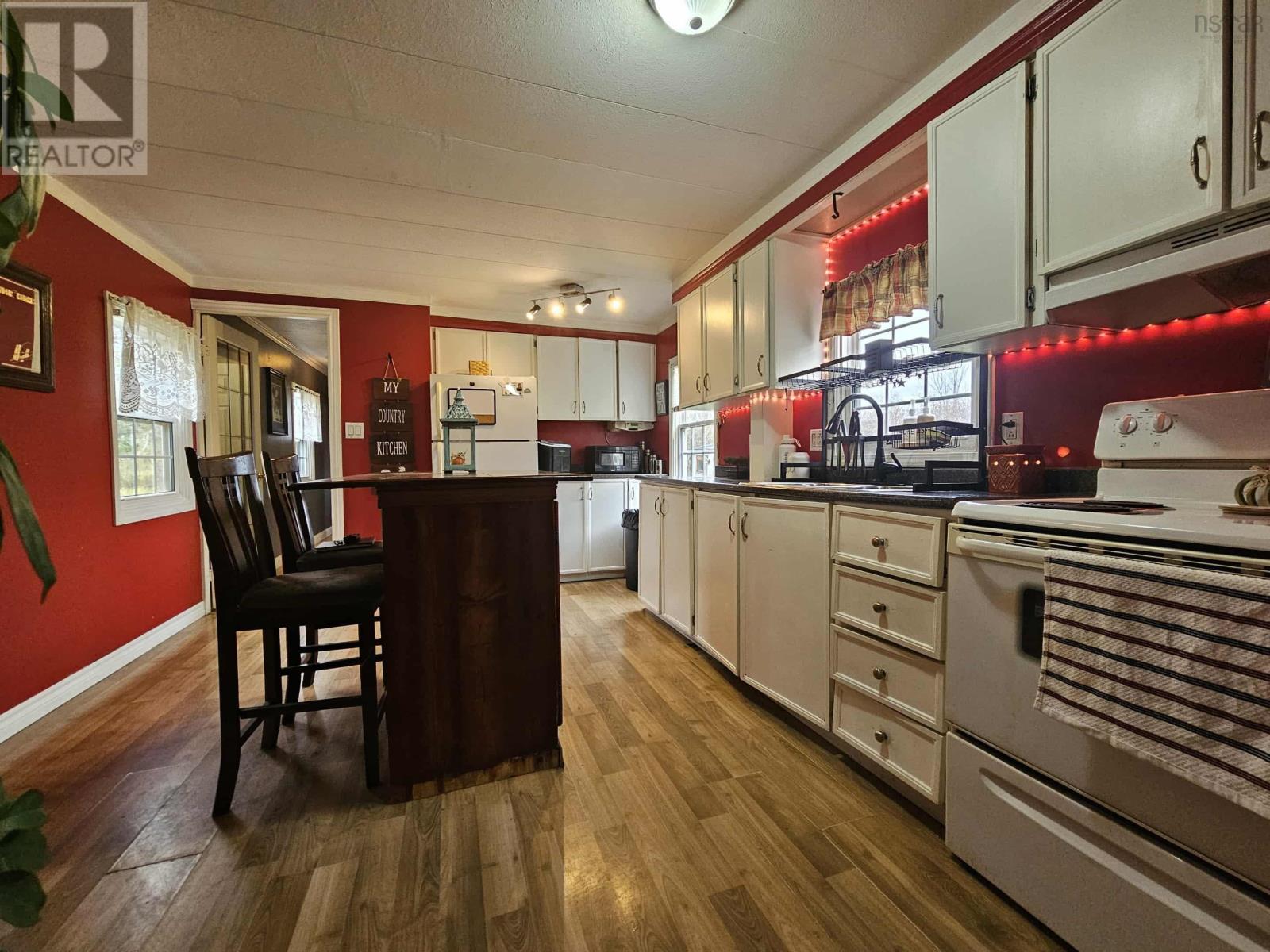 269 Chance Harbour Road, Hillside, Nova Scotia  B0K 1X0 - Photo 10 - 202607057