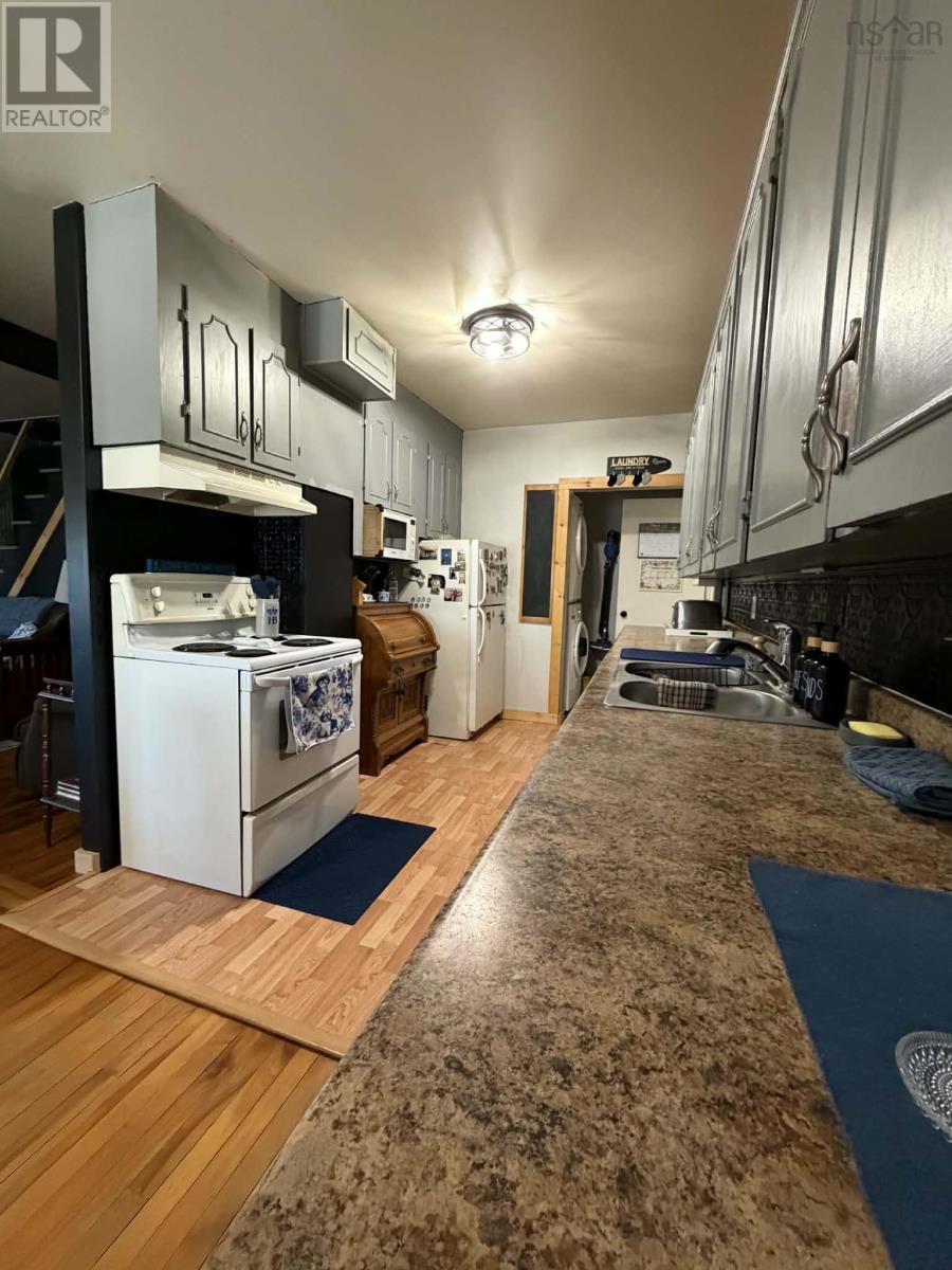 126 Pembroke Road, Grand Étang, Nova Scotia  B0E 1H0 - Photo 12 - 202607094