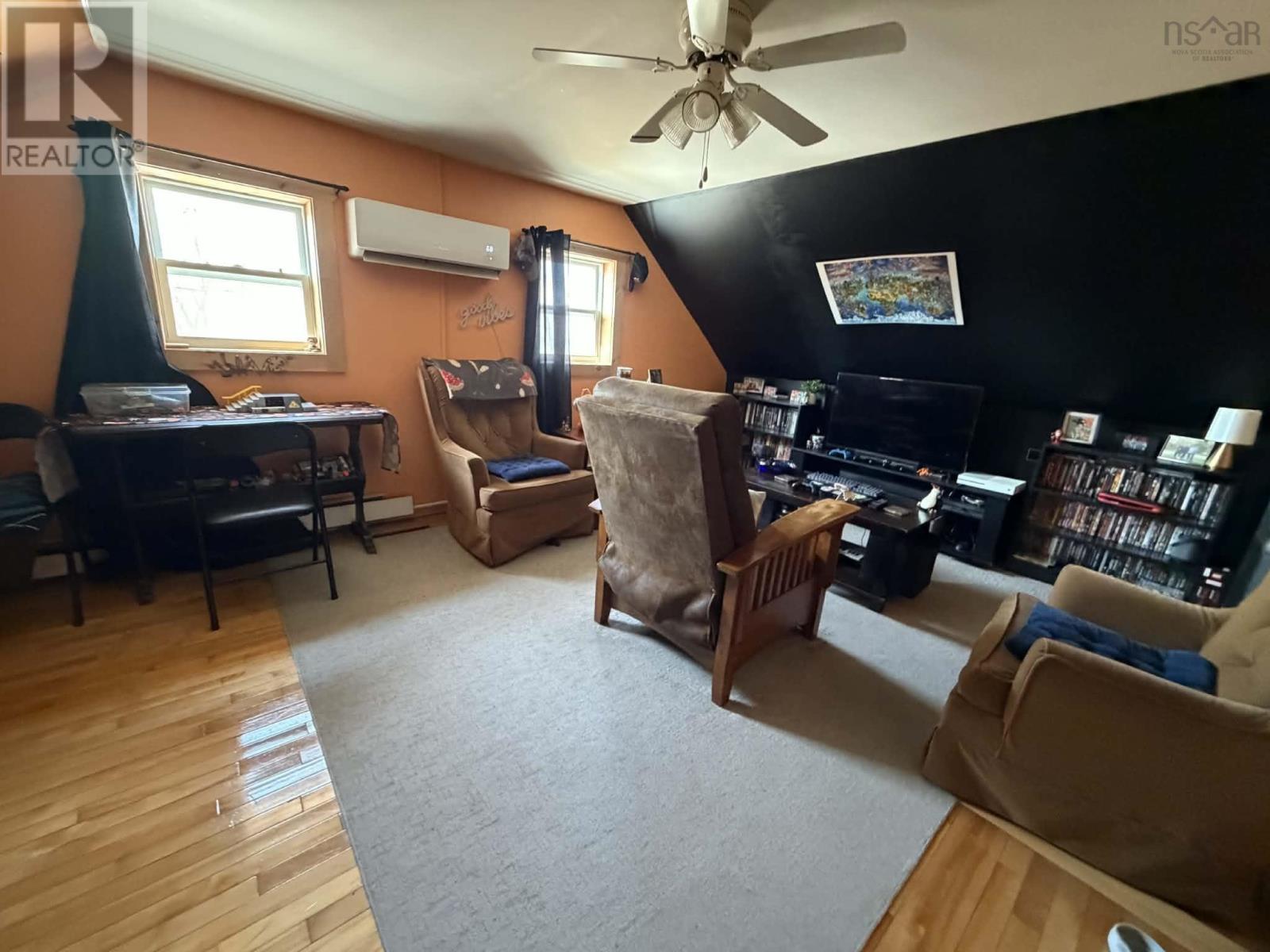 126 Pembroke Road, Grand Étang, Nova Scotia  B0E 1H0 - Photo 26 - 202607094