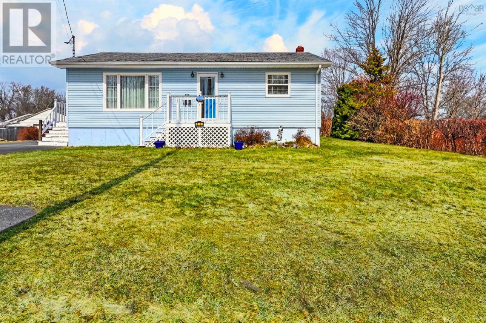 62 Monteith Avenue, Westmount, Nova Scotia  B1R 1K6 - Photo 2 - 202607251