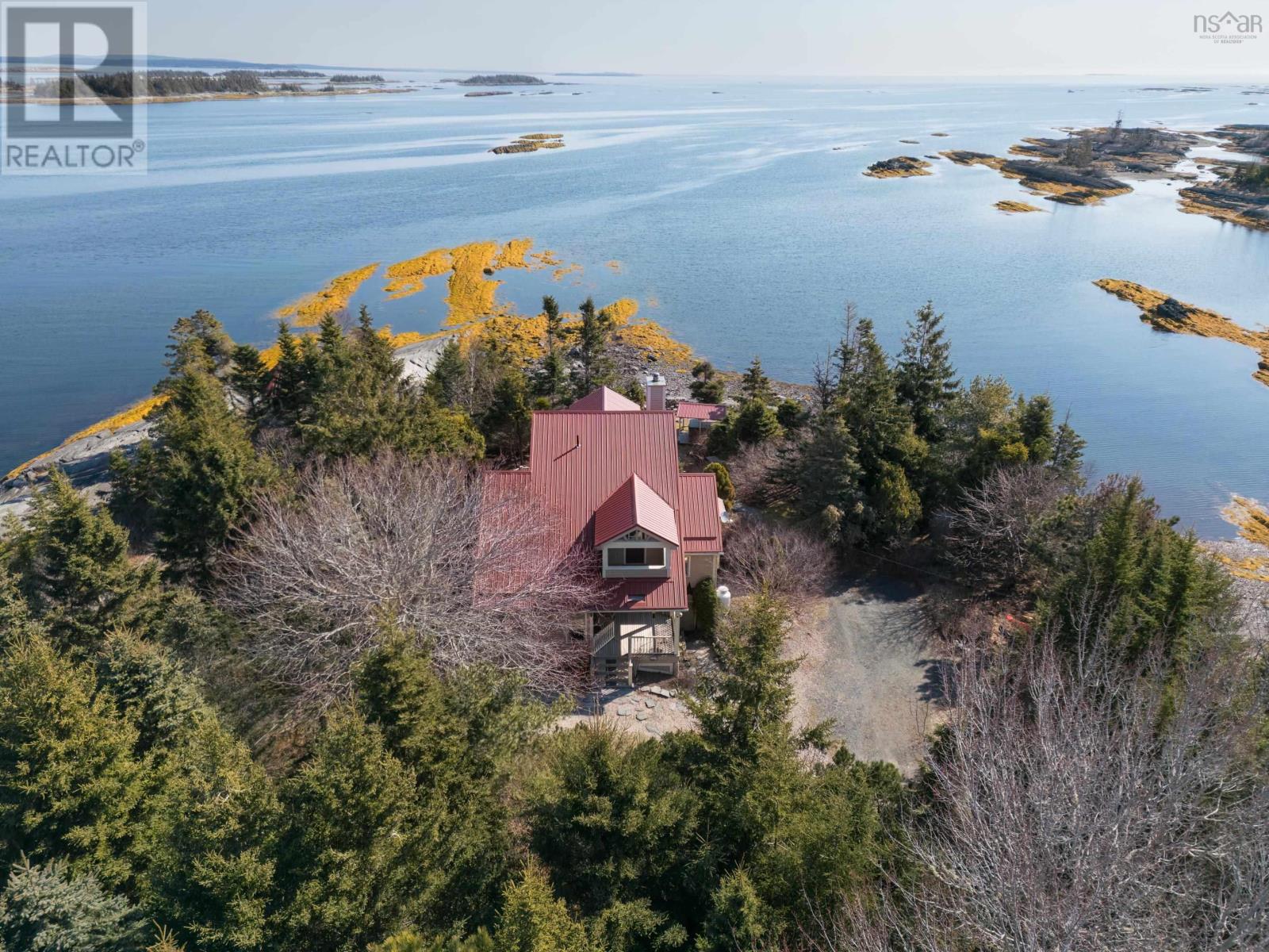 181 Pine Drive, Heckmans Island, Nova Scotia  B0J 2C0 - Photo 2 - 202607379
