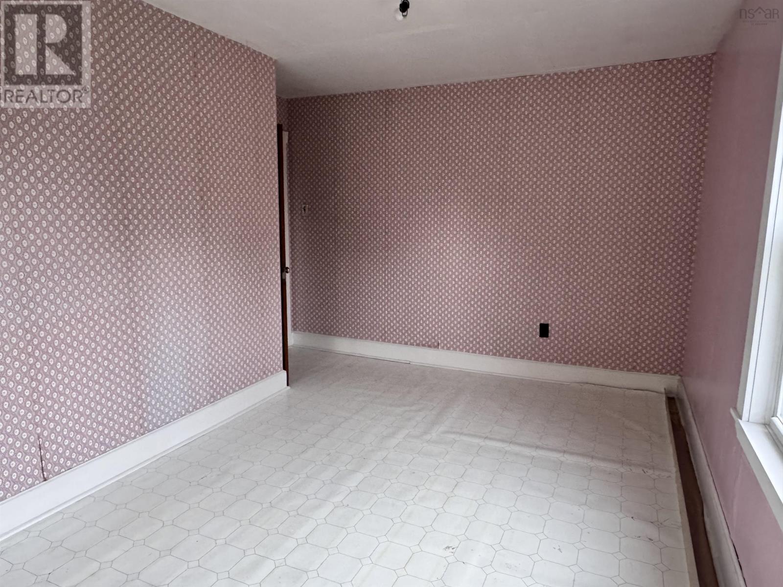 29 Rockdale Avenue, Glace Bay, Nova Scotia  B1A 4C1 - Photo 21 - 202607383