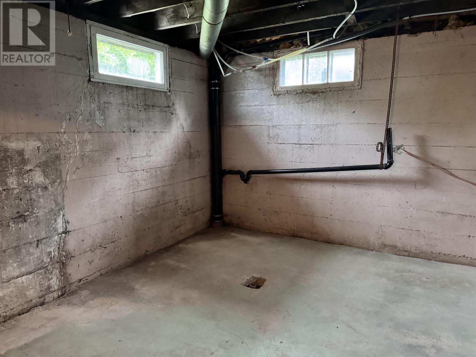 29 Rockdale Avenue, Glace Bay, Nova Scotia  B1A 4C1 - Photo 26 - 202607383