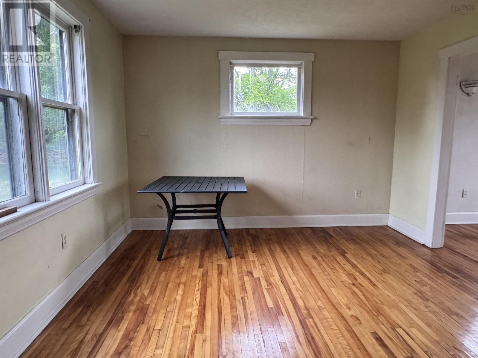 29 Rockdale Avenue, Glace Bay, Nova Scotia  B1A 4C1 - Photo 9 - 202607383