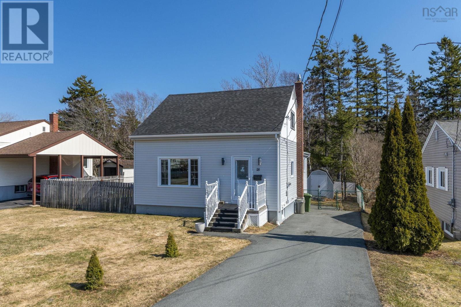 <h3>$479,900</h3><p>18 Devon Crescent, Halifax, Nova Scotia</p>