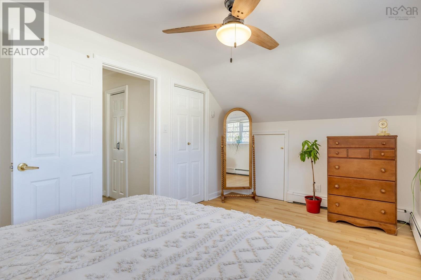 18 Devon Crescent, Halifax, Nova Scotia  B3R 2G3 - Photo 21 - 202607406