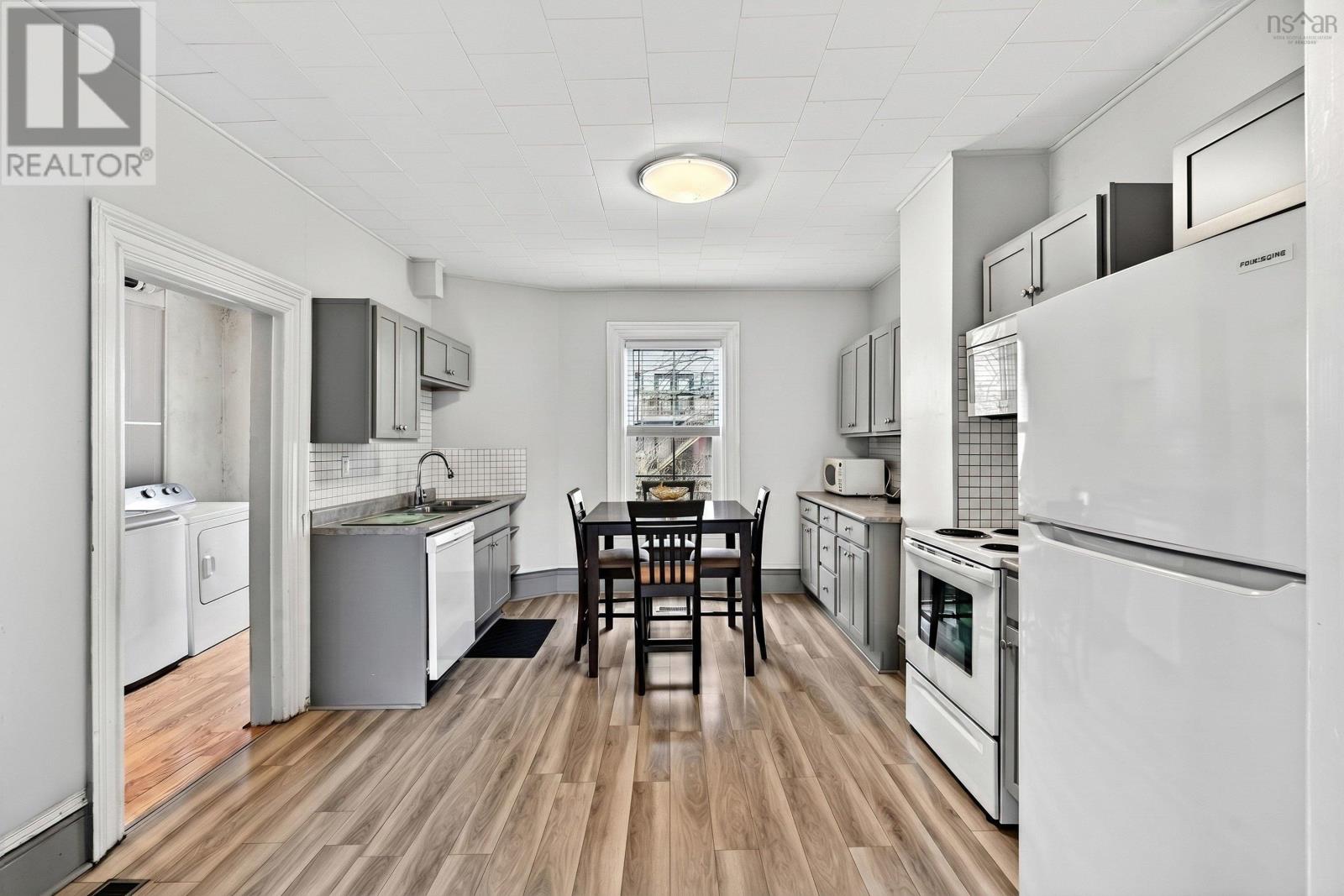 2490 John Street, Halifax, Nova Scotia  B3K 4K7 - Photo 9 - 202607407