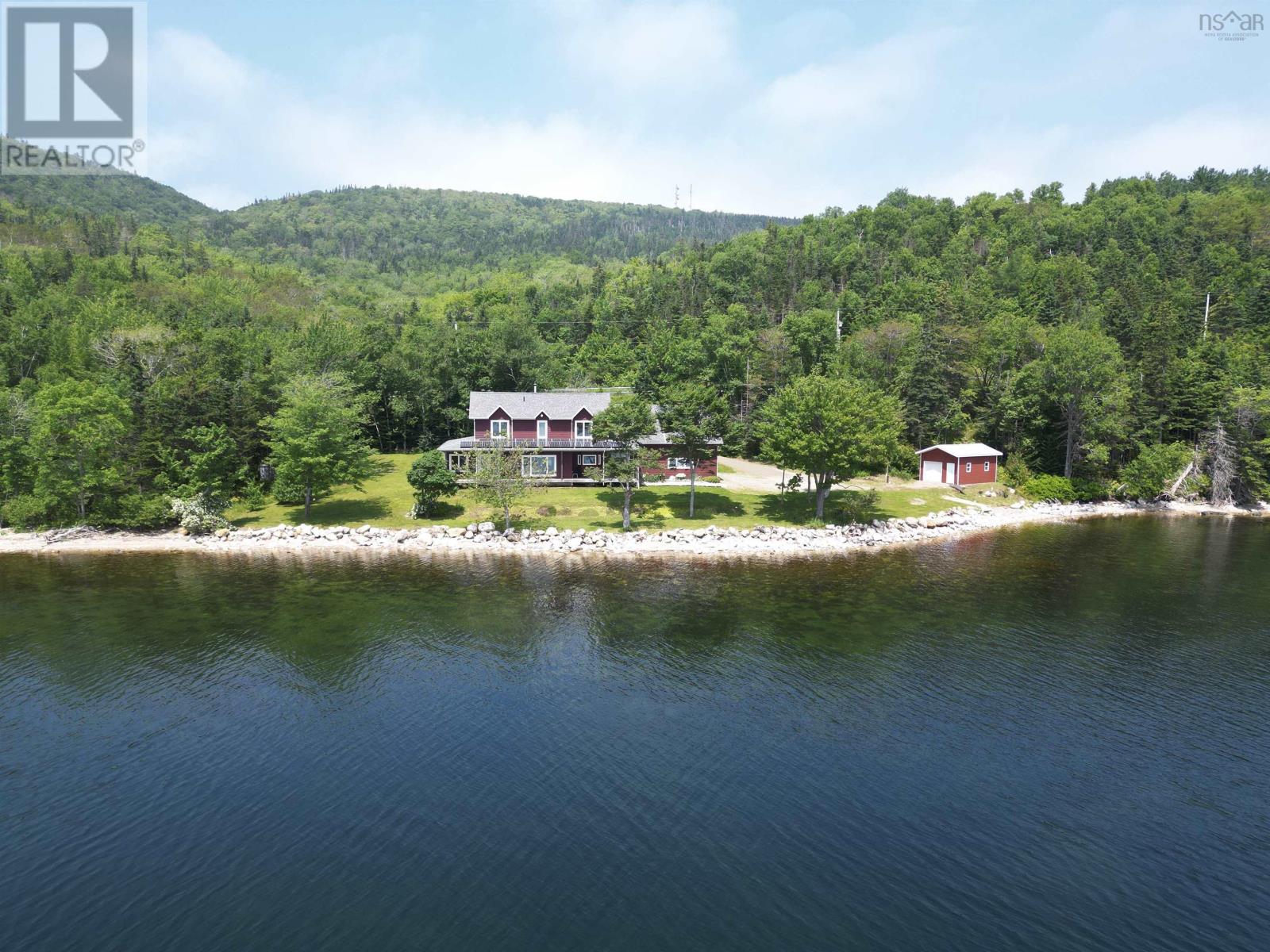 <h3>$795,000</h3><p>5276 Marble Mountain Rd., Marble Mountain, Nova Scotia</p>