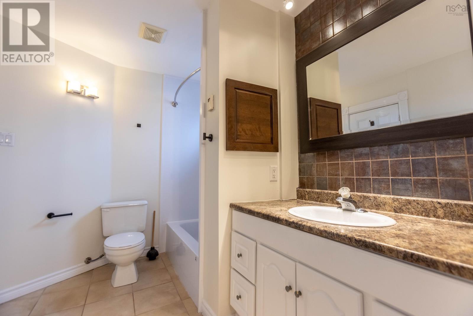 14 Allison Avenue, Amherst, Nova Scotia  B4H 3V4 - Photo 32 - 202607438