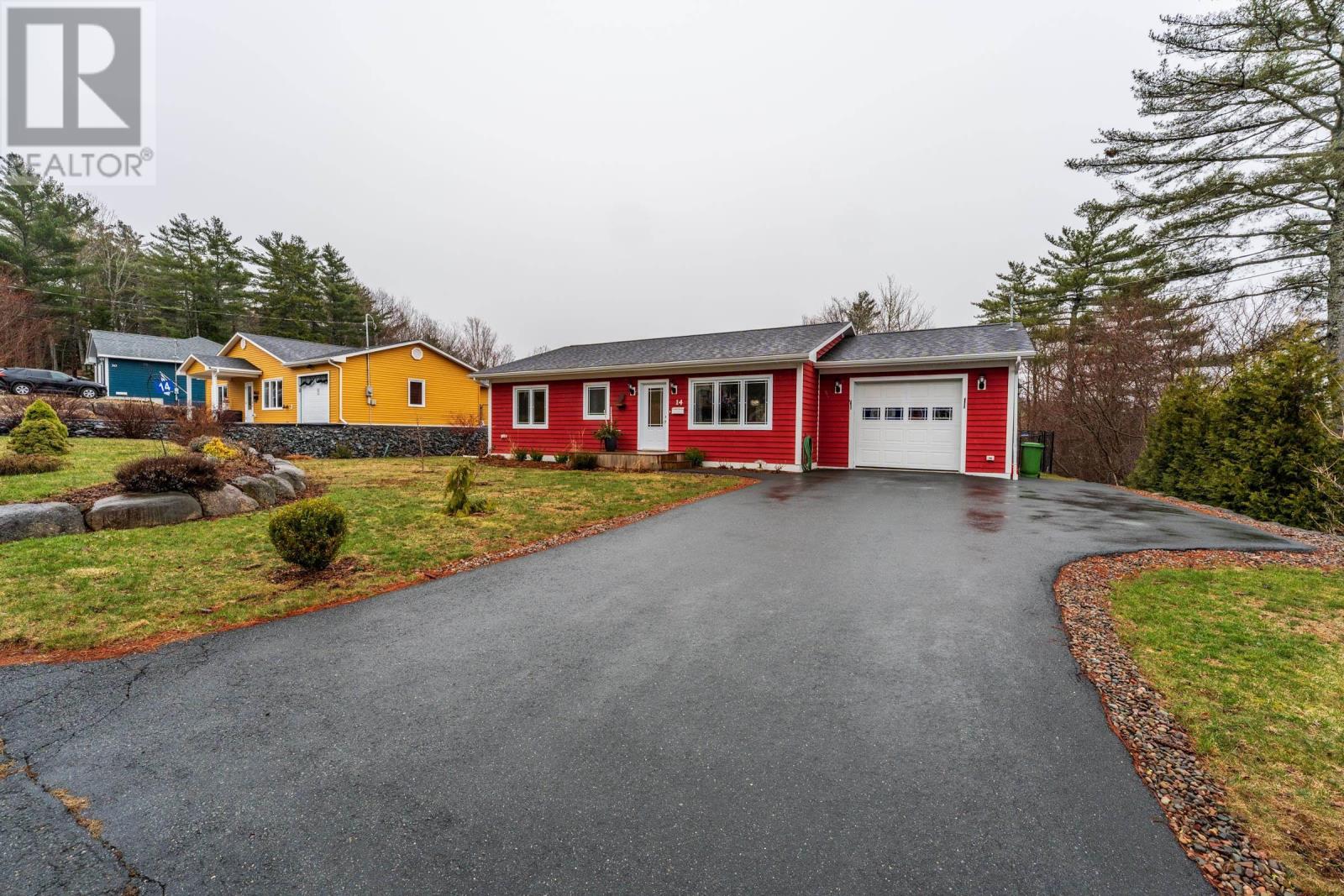 14 Hillside Drive, Bridgewater, Nova Scotia  B4V 3C7 - Photo 28 - 202607832