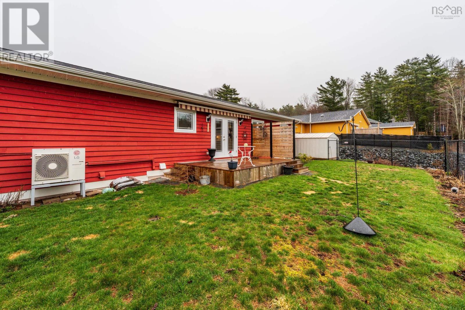 14 Hillside Drive, Bridgewater, Nova Scotia  B4V 3C7 - Photo 30 - 202607832