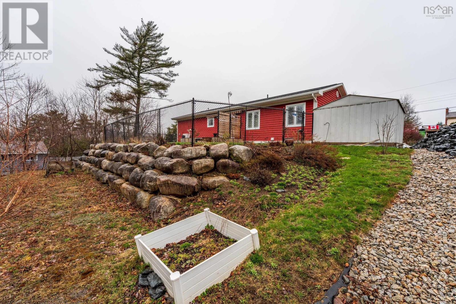 14 Hillside Drive, Bridgewater, Nova Scotia  B4V 3C7 - Photo 33 - 202607832