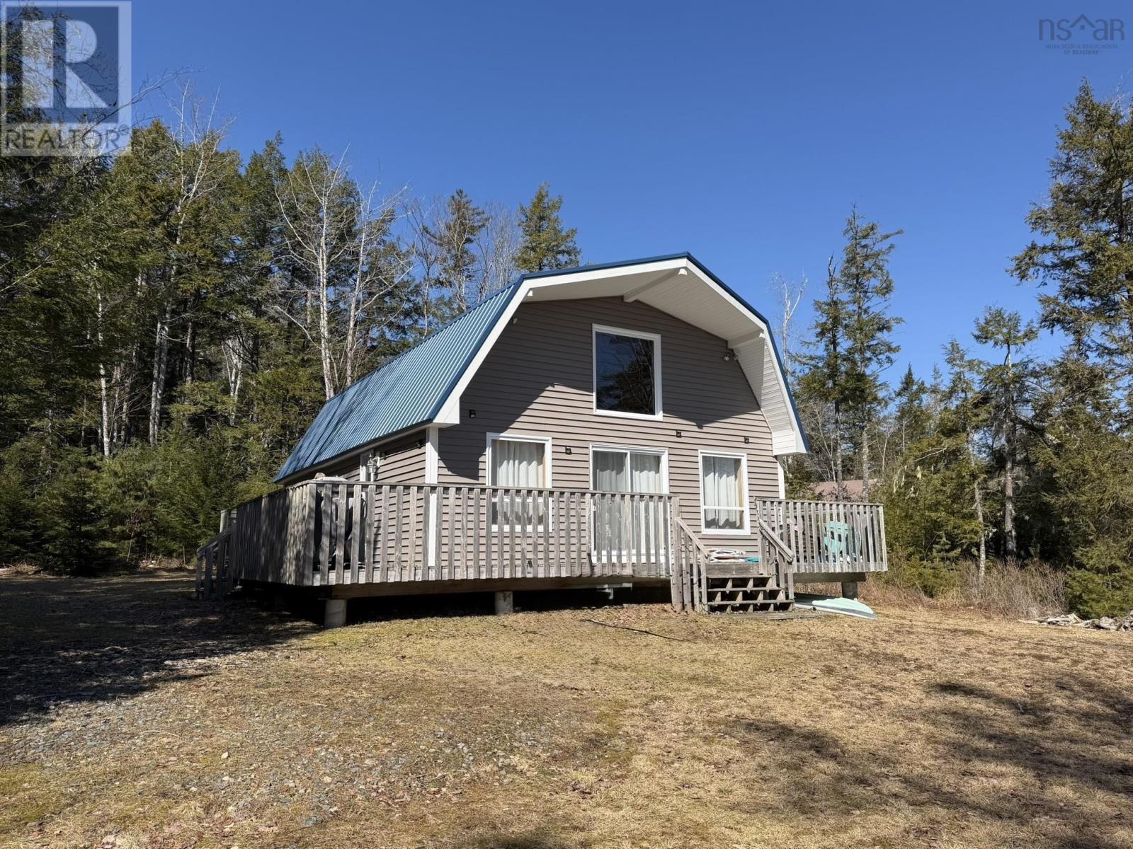 988 Labelle Road, Labelle, Nova Scotia  B0T 1E0 - Photo 2 - 202607835