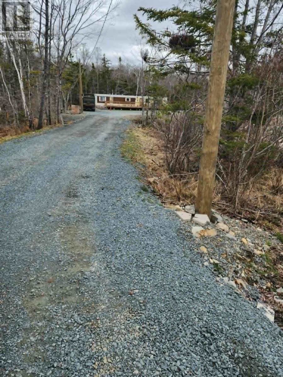 213 Hubleys Road, Hubley, Nova Scotia  B3Z 1C2 - Photo 2 - 202608266