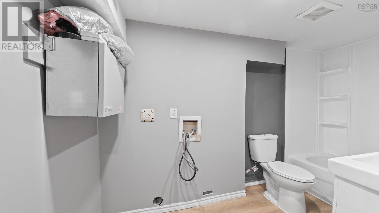 3658 Albert Street, Halifax Peninsula, Nova Scotia  B3K 3N8 - Photo 2 - 202608344