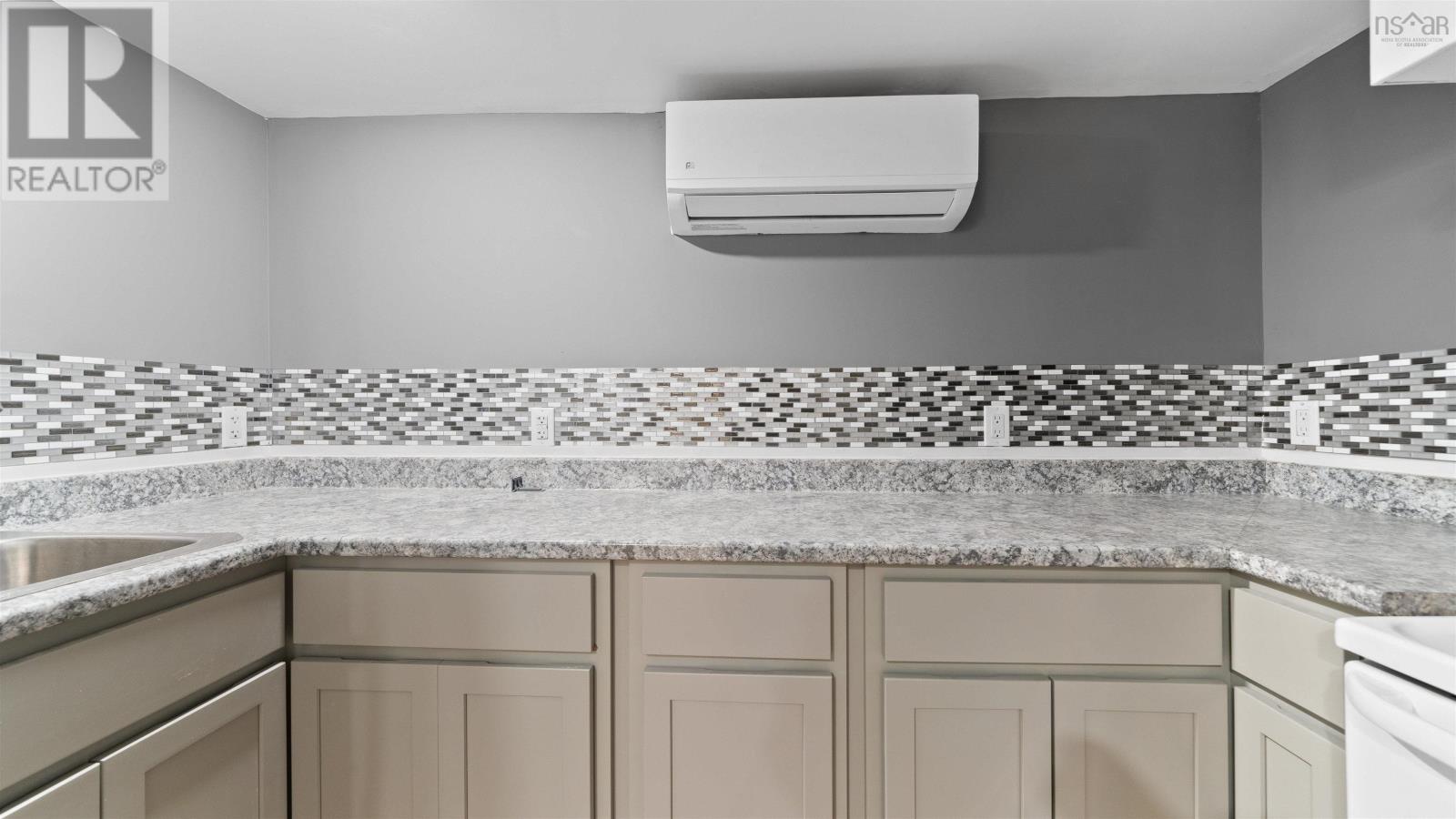 3658 Albert Street, Halifax Peninsula, Nova Scotia  B3K 3N8 - Photo 6 - 202608344