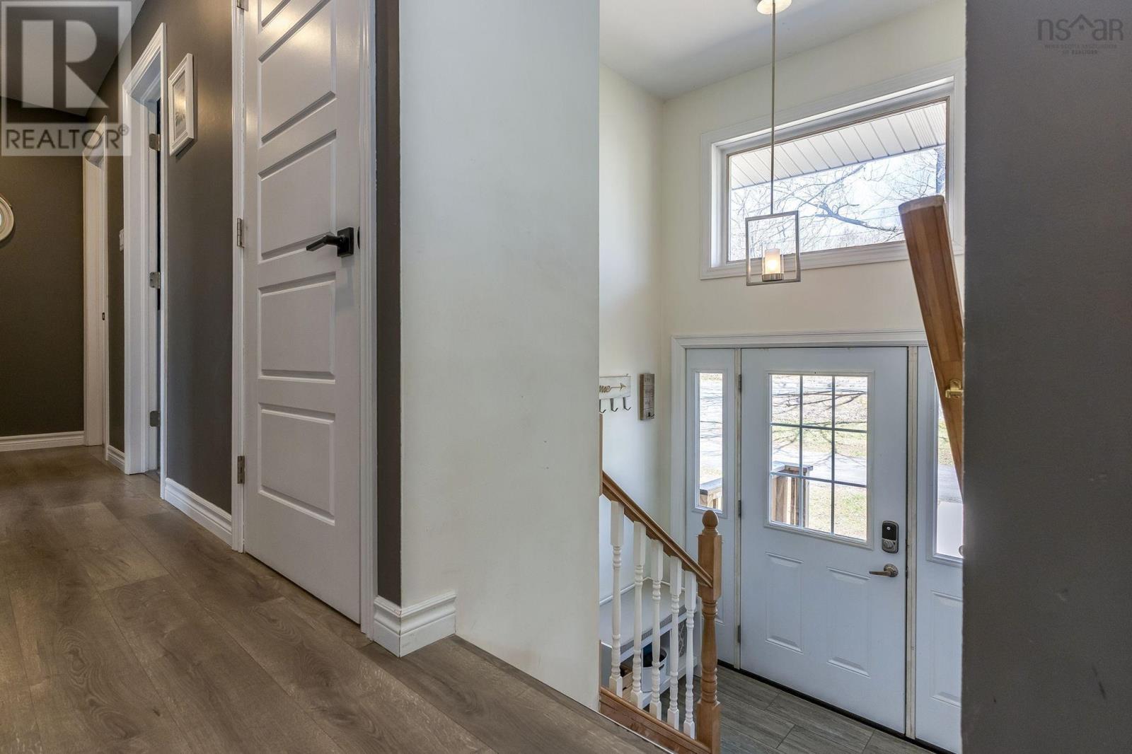 2949 Lovett Road, Coldbrook, Nova Scotia  B4R 1A6 - Photo 7 - 202608514