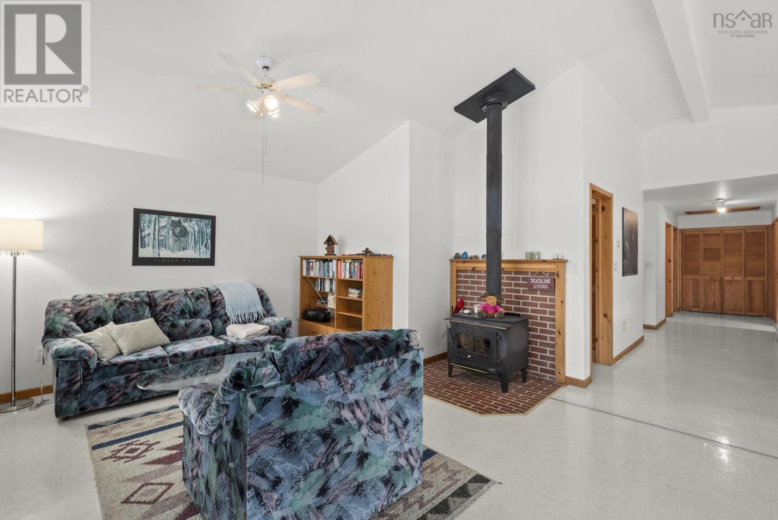 376 Lakefront Drive, Chelsea, Nova Scotia  B4V 7M9 - Photo 7 - 202608535