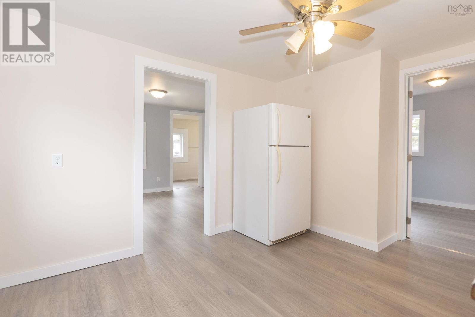 172 Mcgee Street, Springhill, Nova Scotia  B0M 1X0 - Photo 8 - 202608652