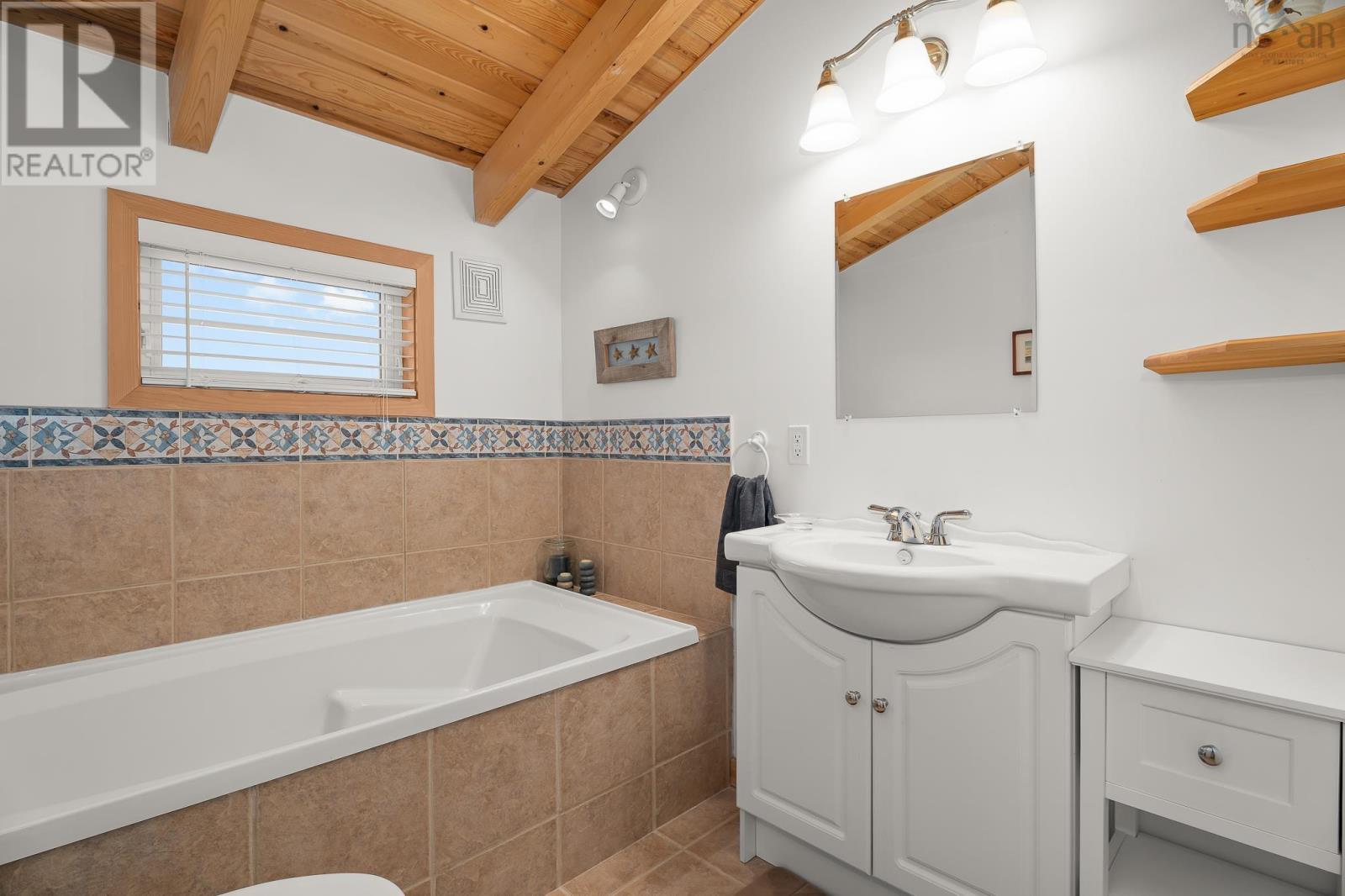 240 Beaver Drive, West Quoddy, Nova Scotia  B0J 2R0 - Photo 26 - 202609047