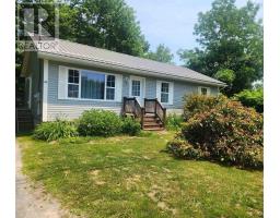 14 LAWRENCE STREET, liverpool, Nova Scotia