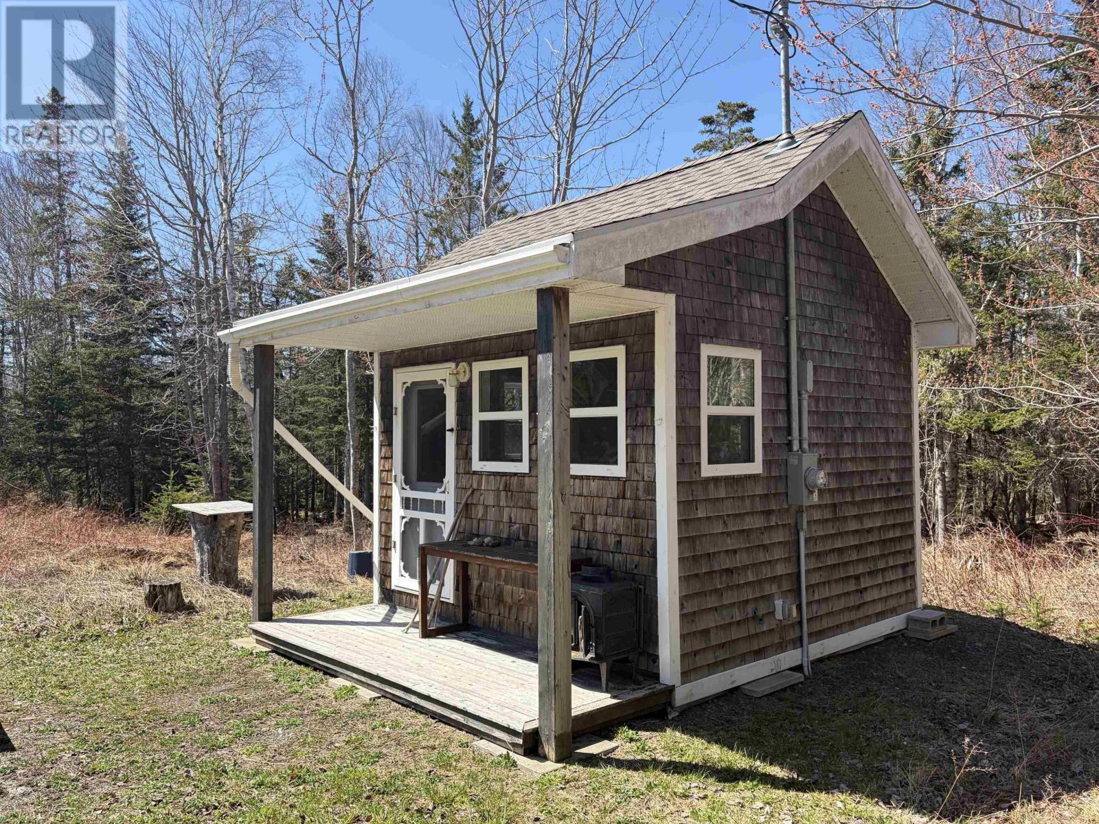 1925 Highway 215, Tennecape, Nova Scotia  B0N 2R0 - Photo 3 - 202609071