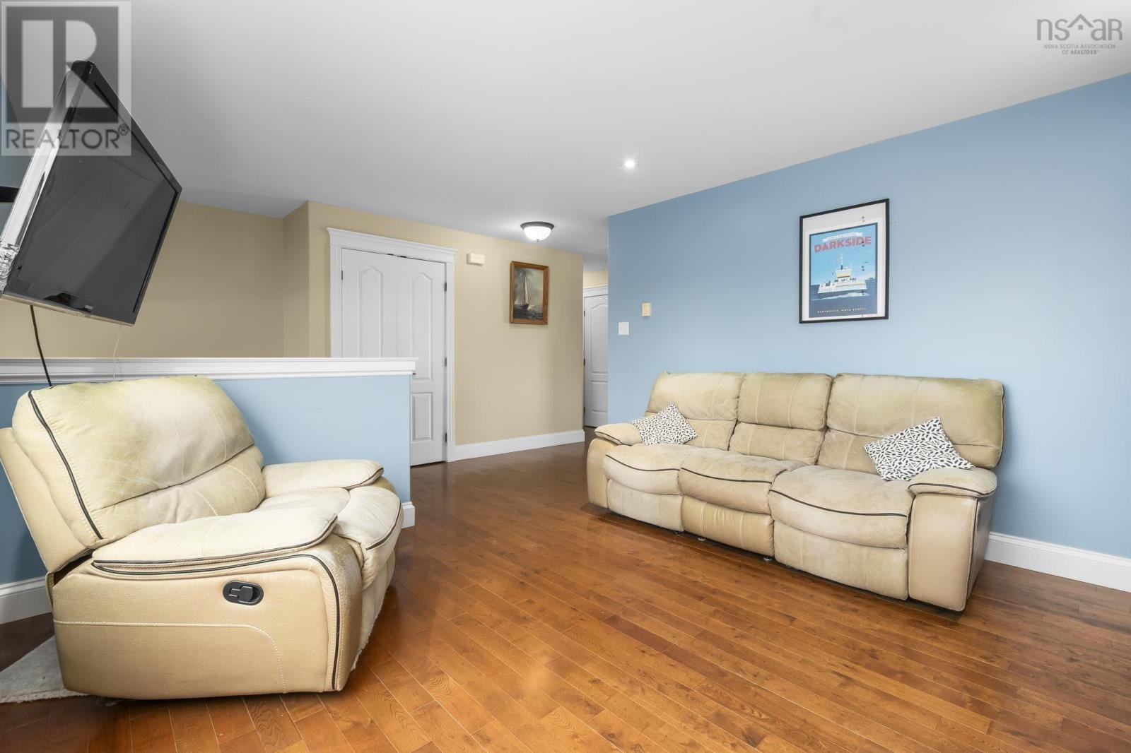 122 Ridding Road, Eastern Passage, Nova Scotia  B3G 0E2 - Photo 4 - 202609091