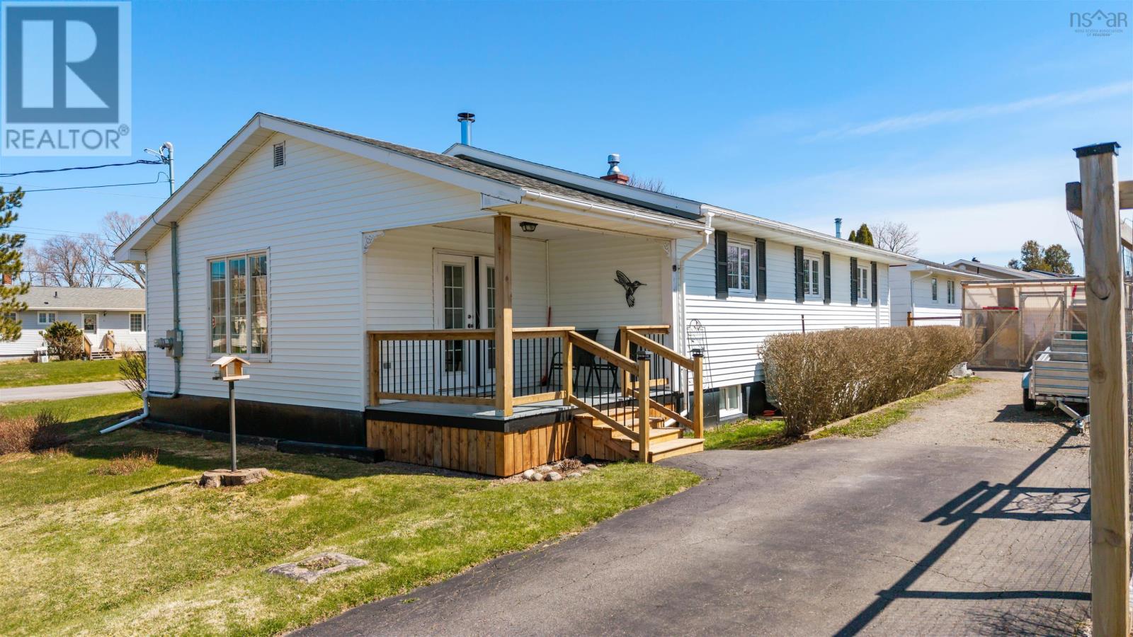 179 Cedar Street, Pictou, Nova Scotia  B0K 1H0 - Photo 4 - 202609138
